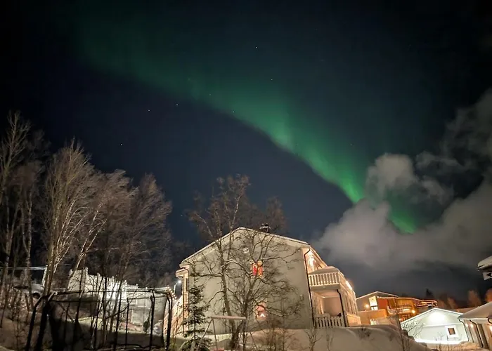 Leilighet Lägenhet *